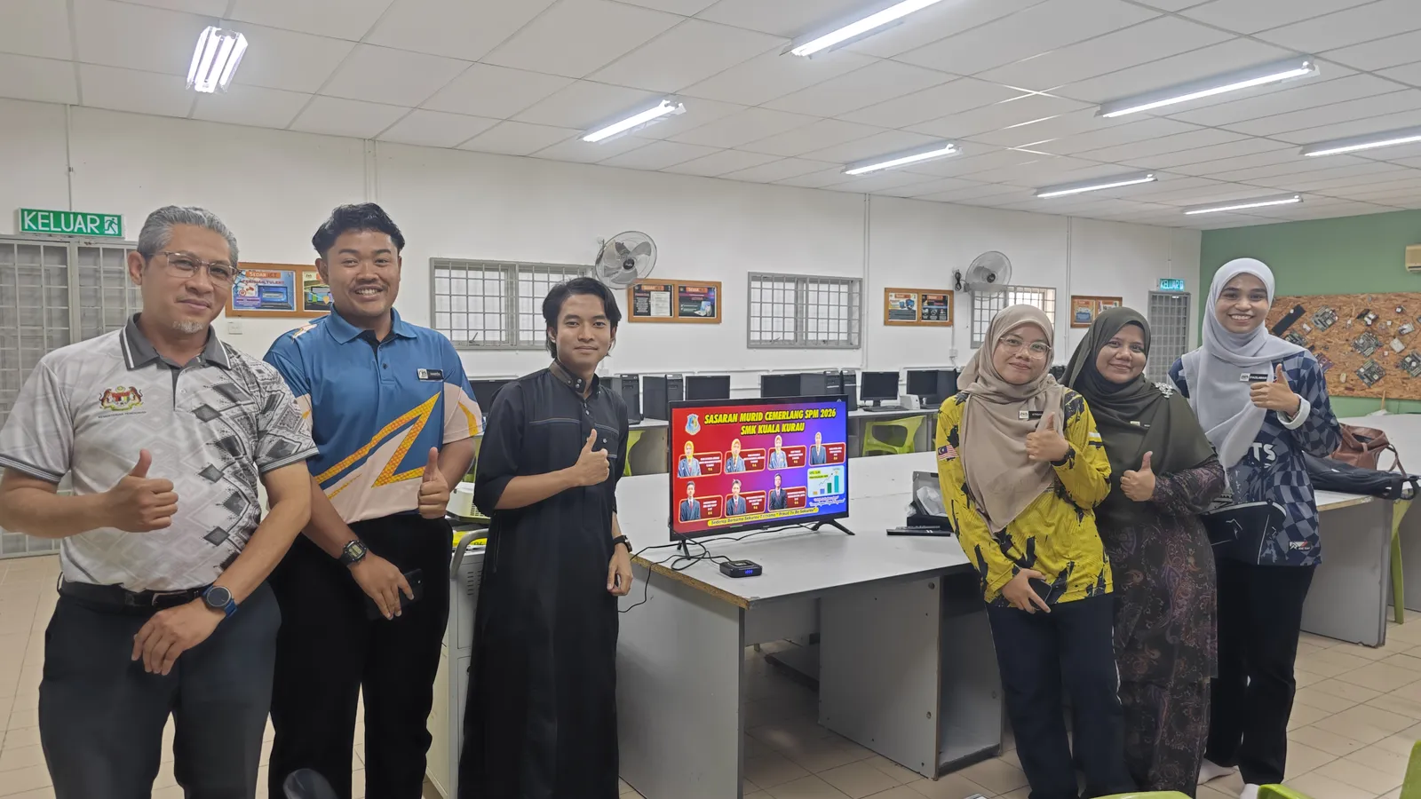 Sistem AzanSync di sekolah
